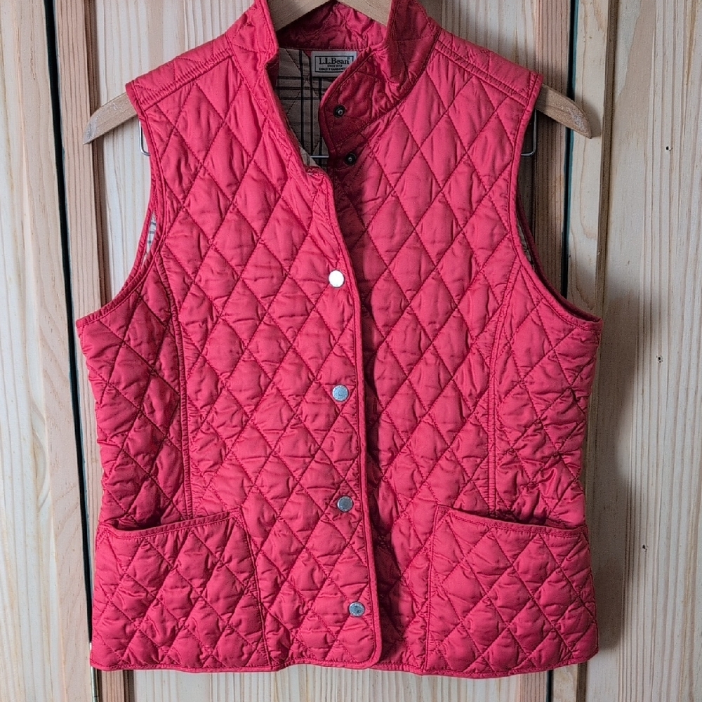 L.L. Bean Women's Quilted Vest Size Medium